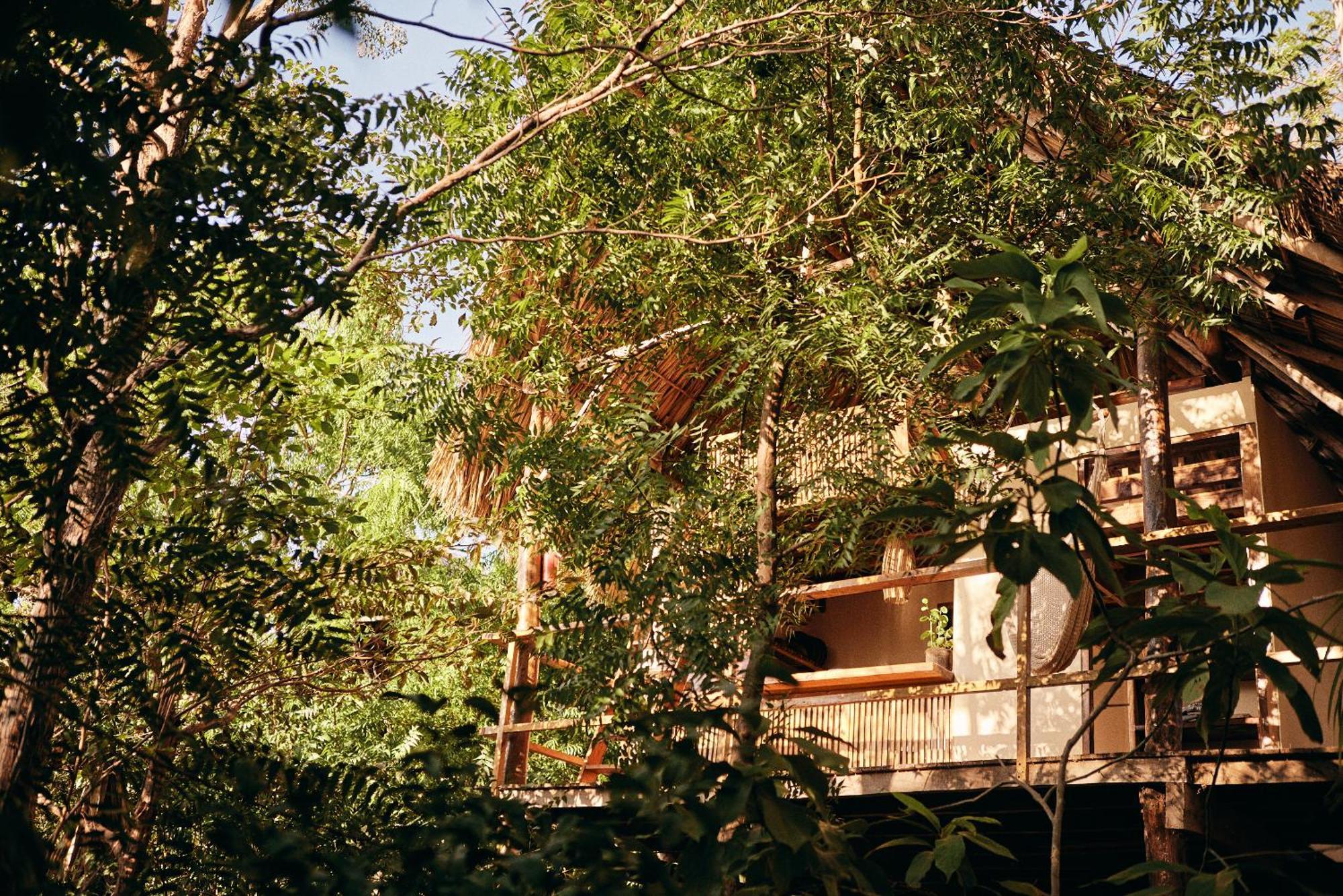 Hostel Clandestino Maderas El Plantel Exterior photo